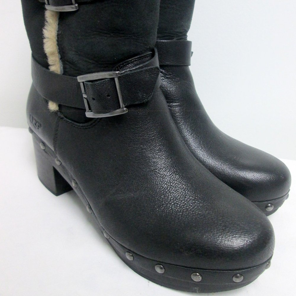 UGG Black boots Size 7